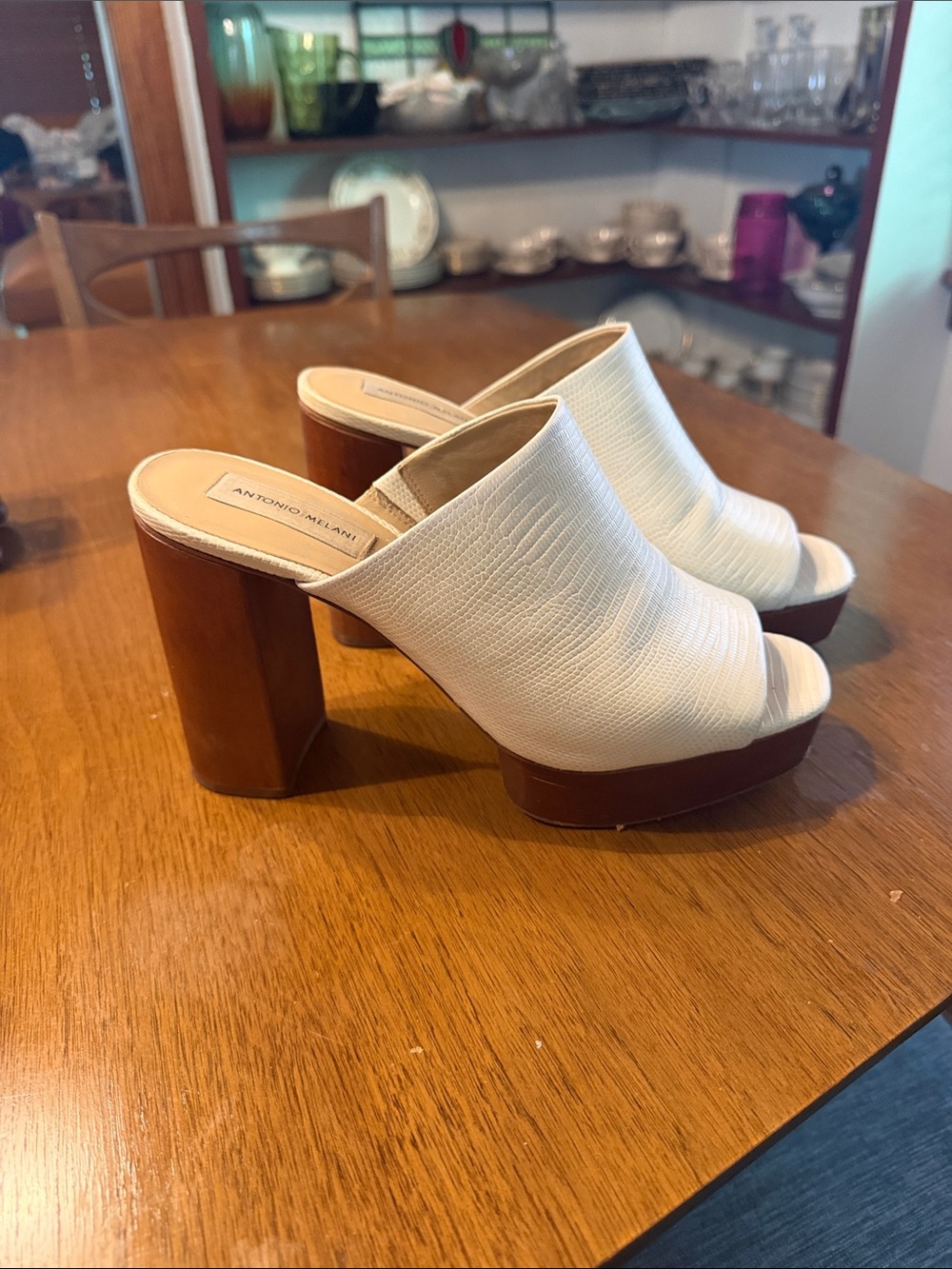 ANTONIO MELANI Cream White Leather Platform Block Heel Mules